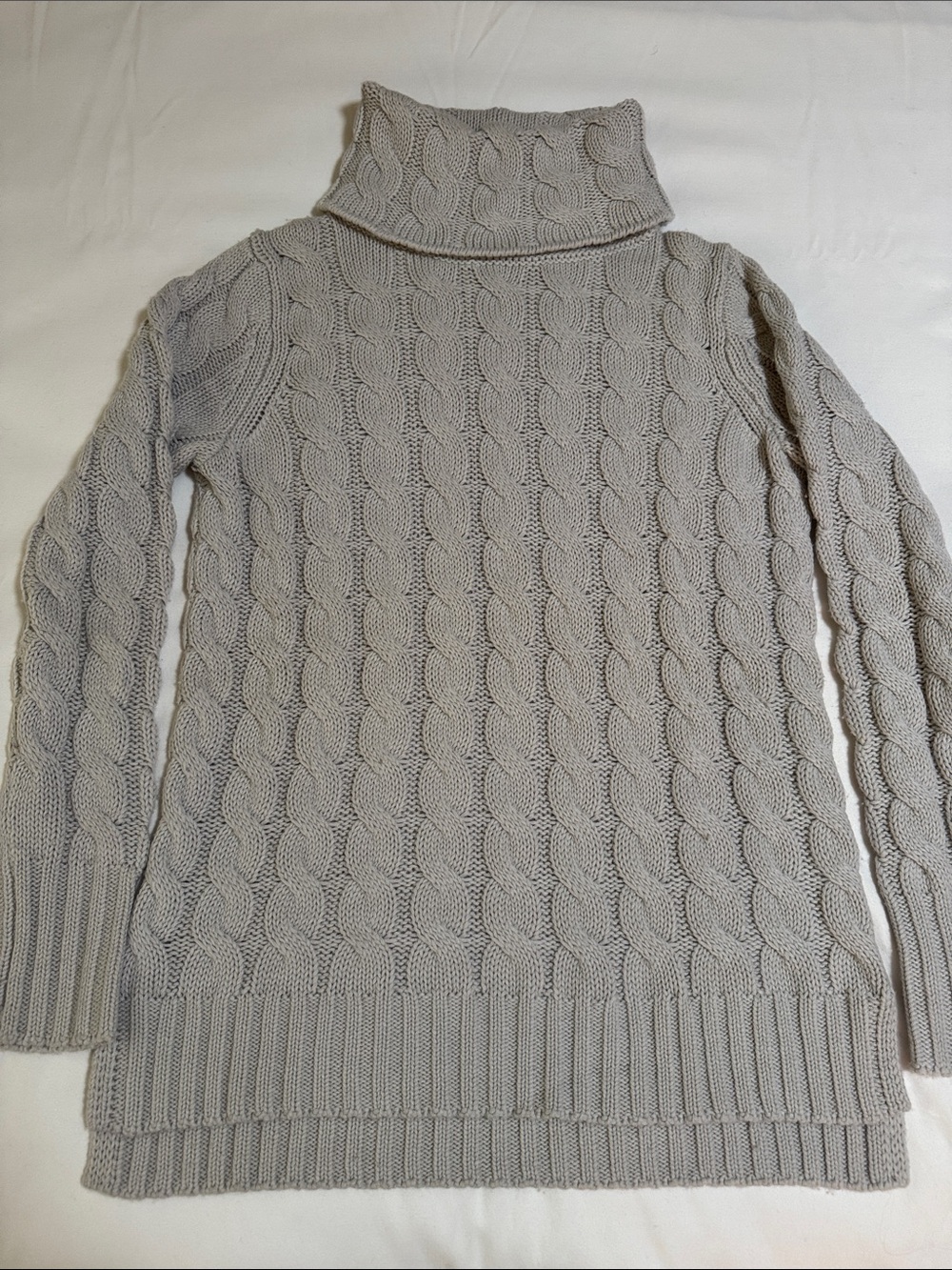 Banana Republic Women's Cable-Knit Turtleneck Sweater in Light Taupe Grey NWOT